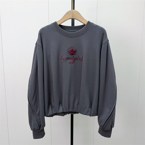芭●2026秋季新品 圆领套头卫衣女休闲宽松日常百搭长袖上衣9855