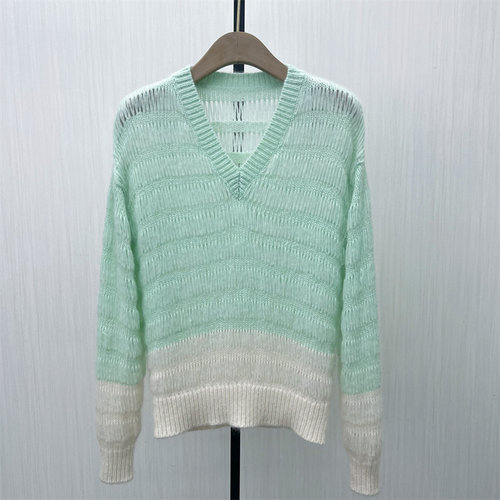 欧S●2026春季新品 马海毛v领针织衫女慵懒风套头打底衫上衣4060