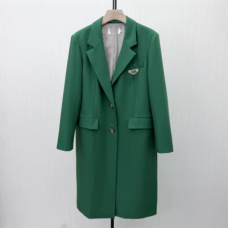 真情●2026春季新品 长款西装外套女时尚休闲单排扣宽松大衣3232
