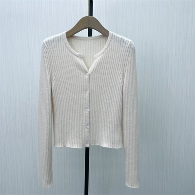 fei●2025冬季新品 v领针织衫女弹力修身显瘦毛衫打底上衣8335