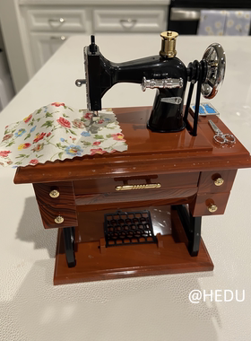 HEDU中古vintage摆件音乐盒怀旧饰品缝纫机缝衣机八音盒书柜摆设