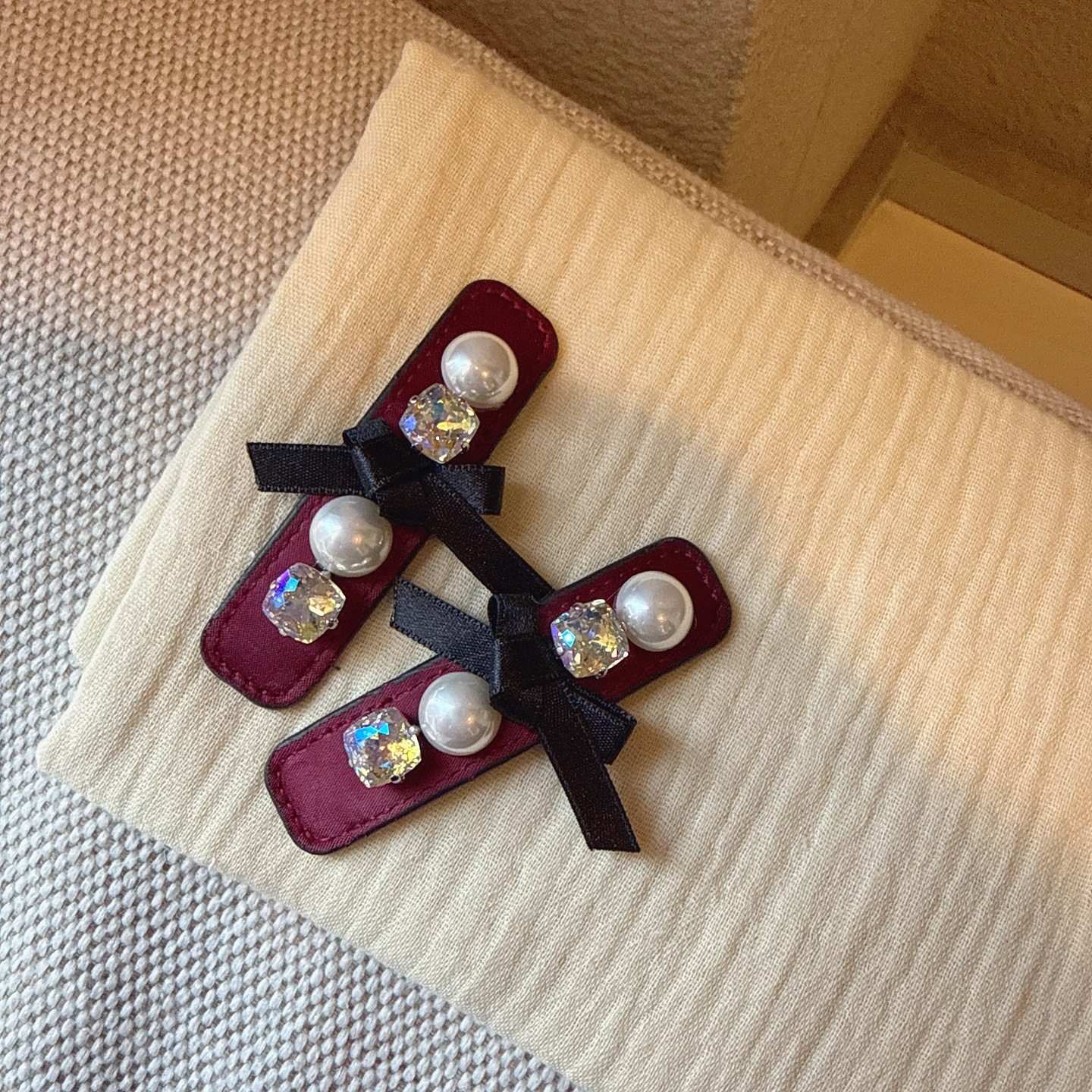 韩国百搭黑色蝴蝶结水钻珍珠bb夹女刘海边夹子头饰气质后脑勺发夹,饰品/流行首饰/时尚饰品新,民族风发饰,淘宝优惠券,粉丝福利购,淘宝优惠卷