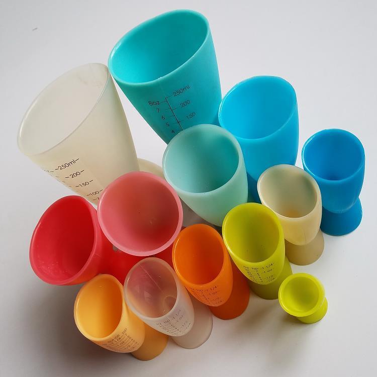 铂金食品硅胶量杯厨房计量杯