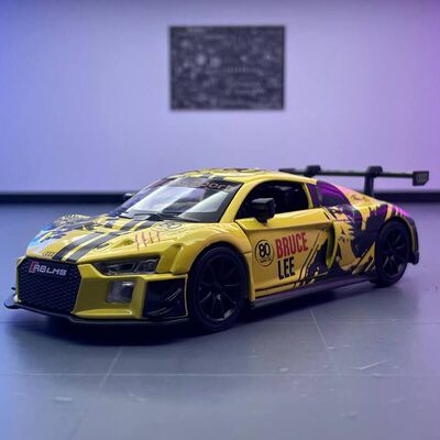 马珂垯合金车模1:32奥迪R8LMSGT3宾利拉花回力开门玩具车模型摆件