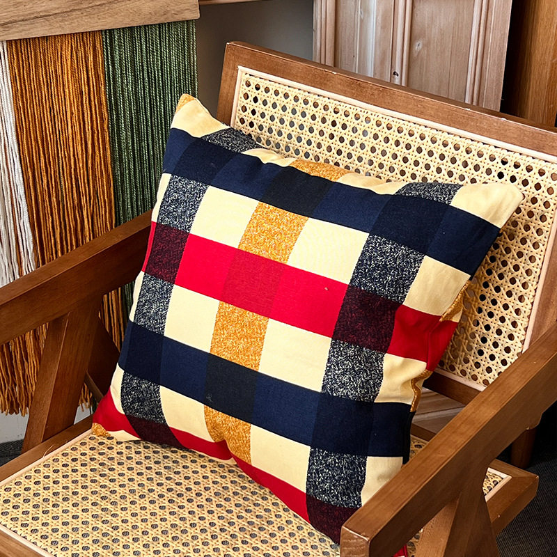 英伦风抱枕客厅高级感装饰沙发枕头靠垫靠枕卧室床头格子抱枕芯