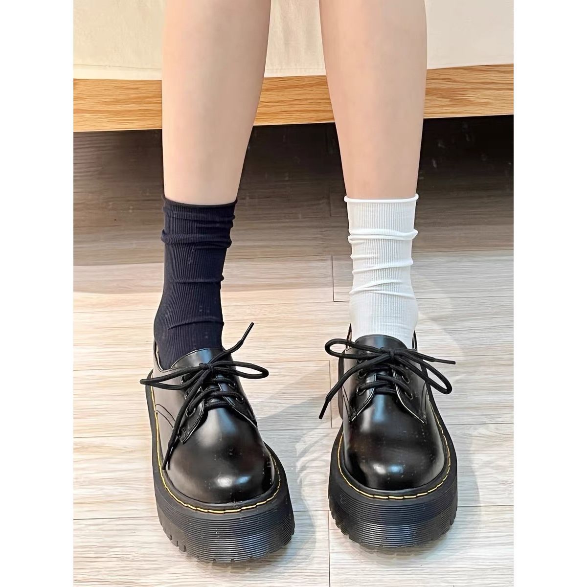 英伦范复古松糕厚底显腿长2023年秋季新款3孔马丁靴ins潮玛丽珍鞋