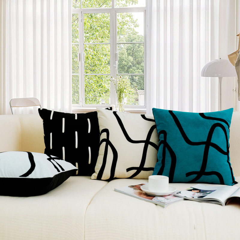 轻奢刺绣抱枕批发民宿酒店床上家居软装黑白线条沙发靠枕飘窗靠垫