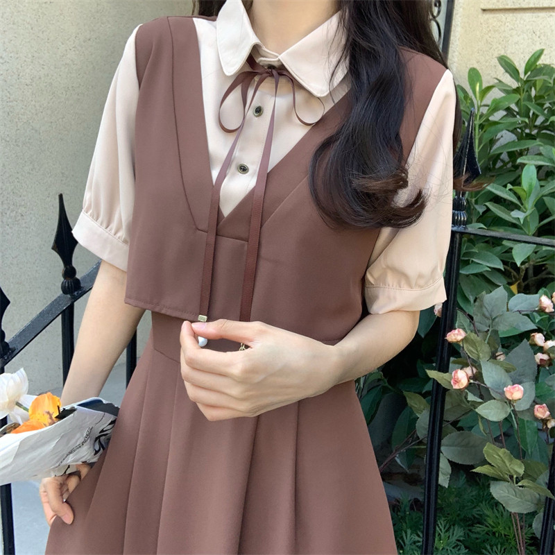 赫本学院风新款假两件短袖连衣裙