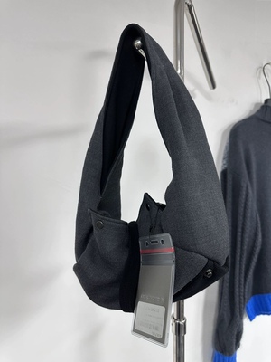 Kiko Kostadinov 手提包 Hecuba Handbag斜挎流浪包ins小众男女款