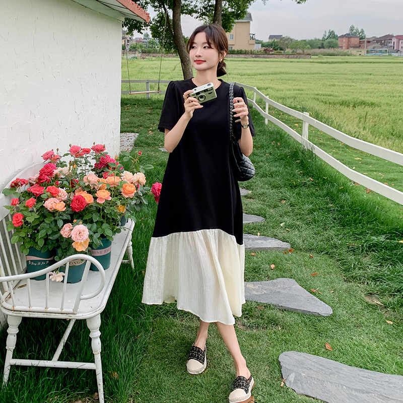 撞色拼接慵懒风休闲连衣裙女夏2025新款显瘦后背镂空设计T恤裙子,女装连衣裙,乔安迪