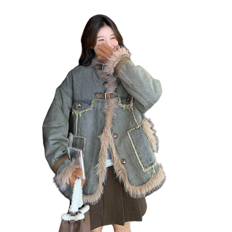 蓝色牛仔加绒外套女皮毛一体冬季加厚2025年新款独特好看短款毛毛,女装短外套,乔安迪