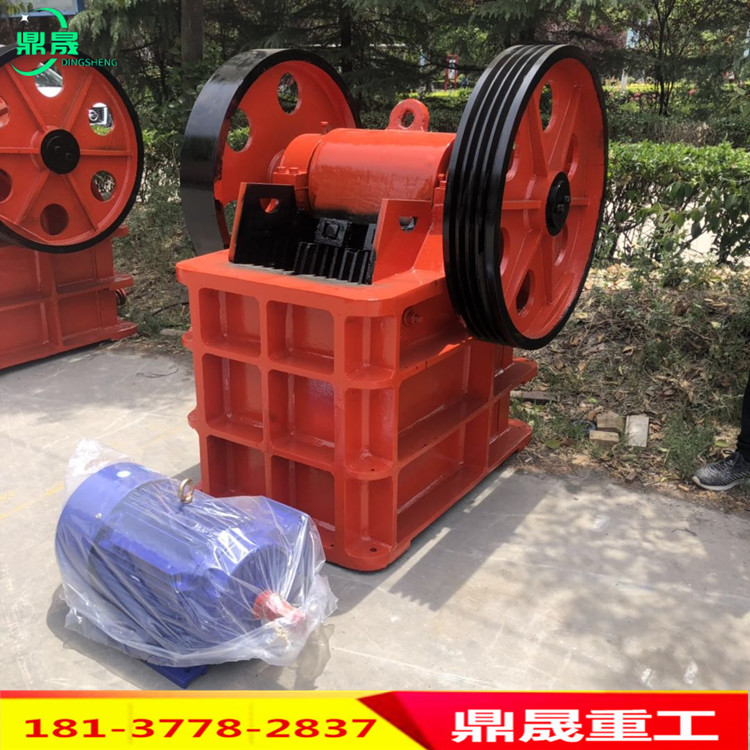 关于潍坊混凝土破碎机的信息