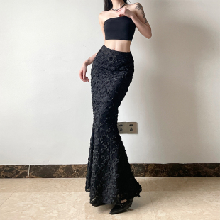 gagaopt2025新款 肌理感花朵半身裙高腰显瘦气质包臀鱼尾裙长裙秋