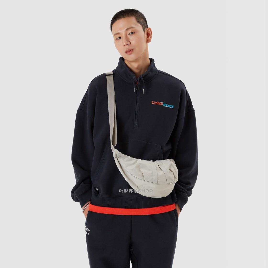 Umbro/茵宝半拉链运动套头衫卫衣