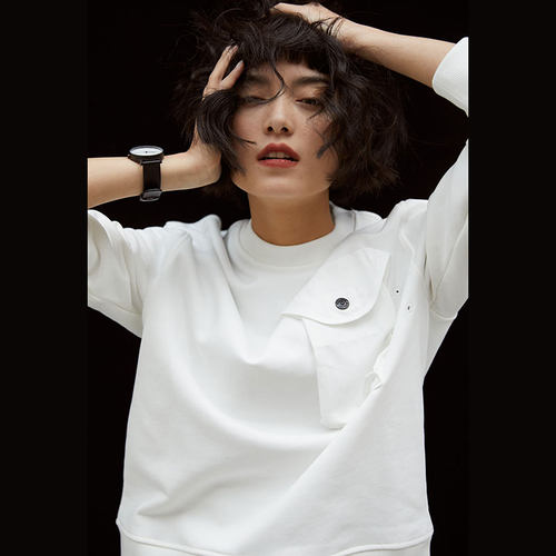 WWY05041 茉莉雅集 复古休闲工装设计感口袋高支棉卫衣女