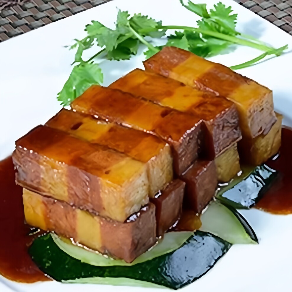 鸿昶食品放牛吃草植物基红烧五花肉片2kg素食素肉三层肉素三胜