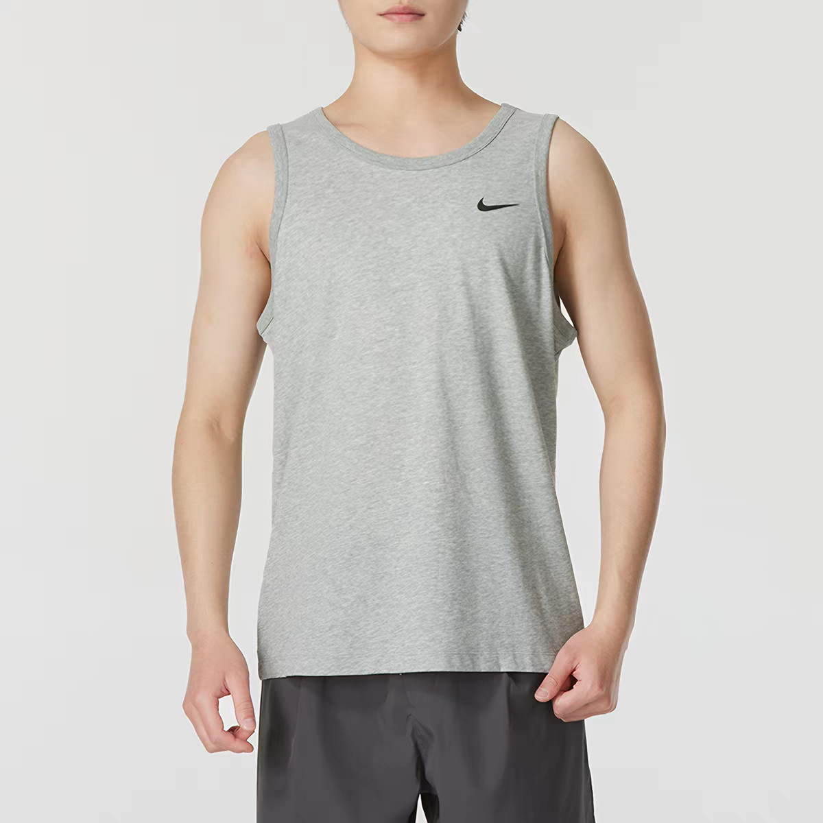 Nike Dri-Fit 男子速干透气运动休闲健身训练背心 AR6070-063-100