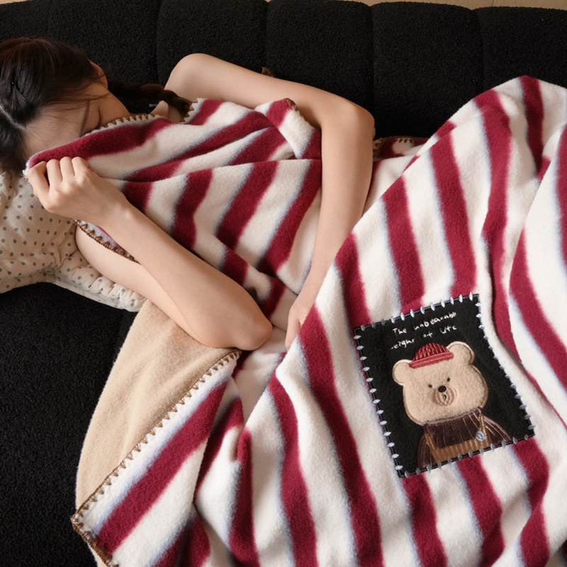 可爱卡通保暖软绵绵仿羊绒毛毯条纹小熊沙发盖毯办公室午休披肩毯
