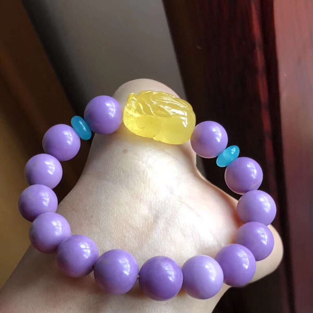 952天然紫云母手链 总重30.72克 珠径11.5毫米左右 价格199