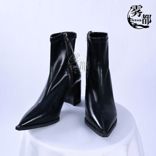 雾都动漫重返未来1999梁月鞋子