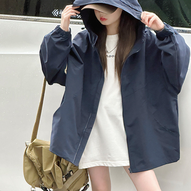 大女童秋季外套冲锋衣11-12-13岁小学生服装透气户外女生中大新款