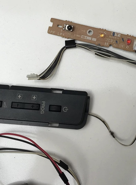 索尼KLV-32S550A按键板和接收板1-878-663-11 11-730-490-111