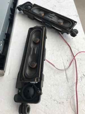 原装拆机海信TLM42V88GP 喇叭 扬声器 一对 屏V420H1-LH5