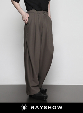 RAYSHOW·步履间的廓形美学 棕调多褶裥 慵懒阔腿垂感休闲西裤男
