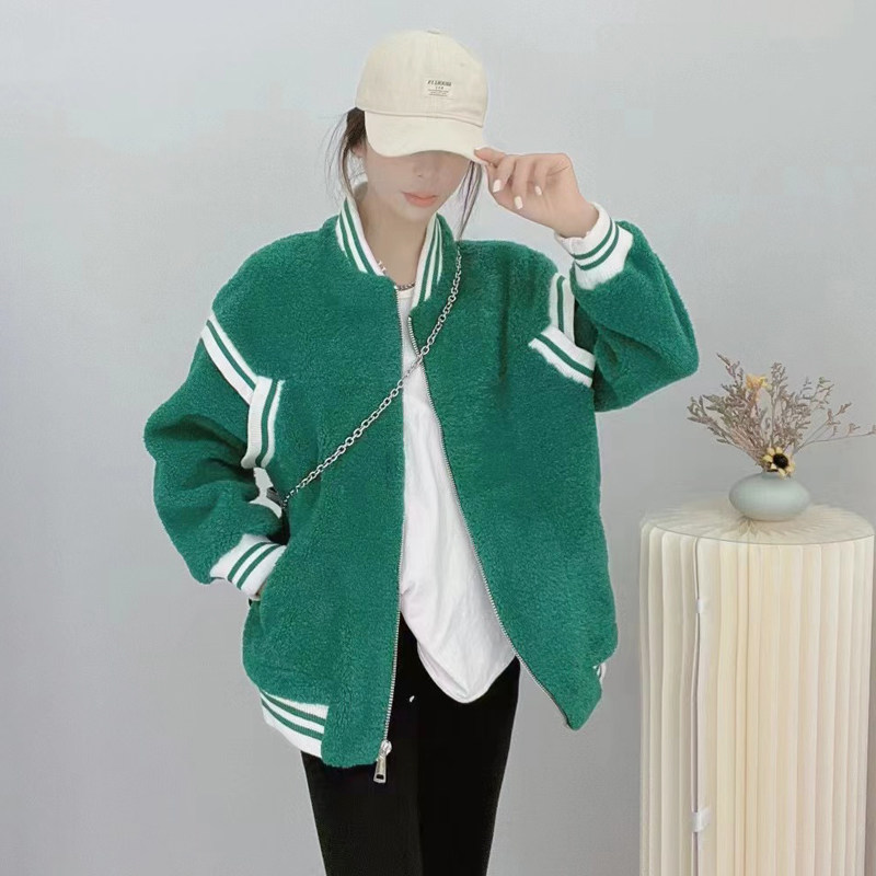 2022冬装新款欧货休闲宽松芊辰致美皮毛一体麂皮绒羊羔毛毛外套女
