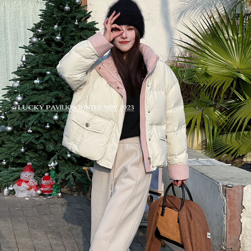 撞色休闲立领简约短款90白鸭绒幸运阁羽绒服女2023冬加厚保暖外套