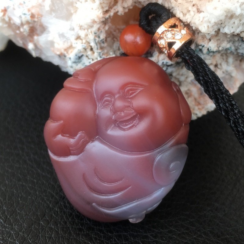 莫桑比克南红玛瑙吊坠女款弥勒佛公如意笑佛挂件纯天然原色无烧