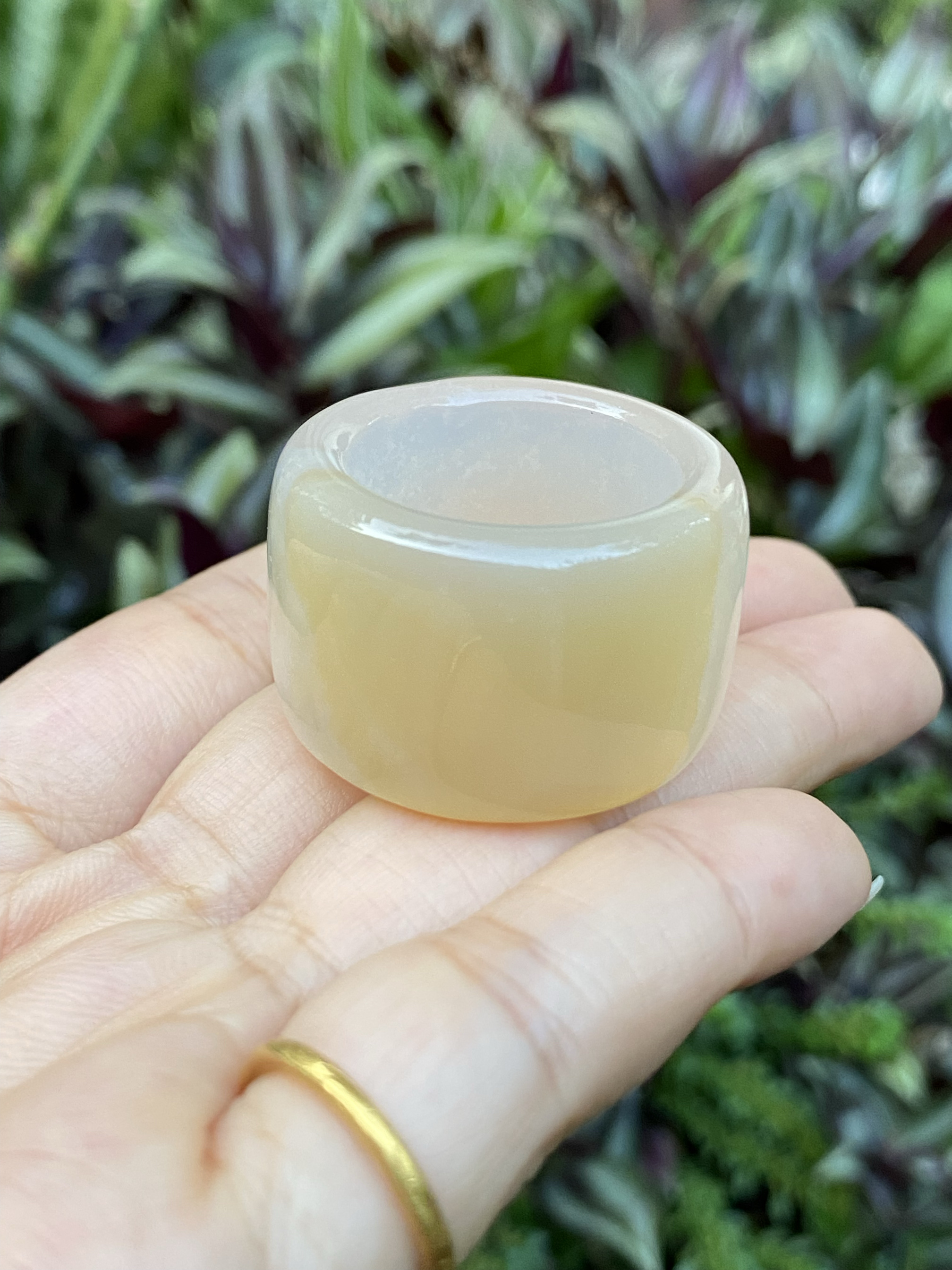 微瑕马料纯天然原色无烧黄玉髓玛瑙扳指复古宫廷戒指环半宝石21mm