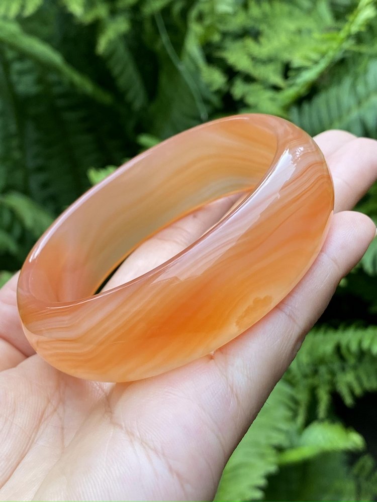 现货巴西纯天然加宽加厚缠丝玛瑙手镯女款手环镯子半宝石通透60mm