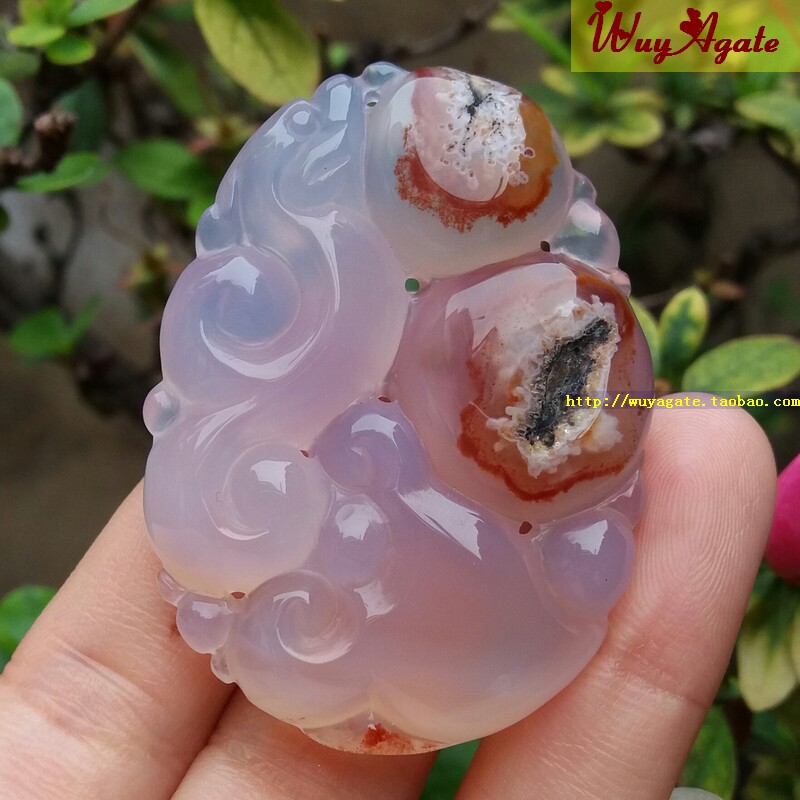 巴西纯天然紫玉髓玛瑙吊坠女款如意貔貅招财冰透紫罗兰挂件半宝石