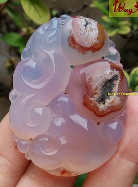 天然冰透紫玉髓貔如意貔貅吊坠女