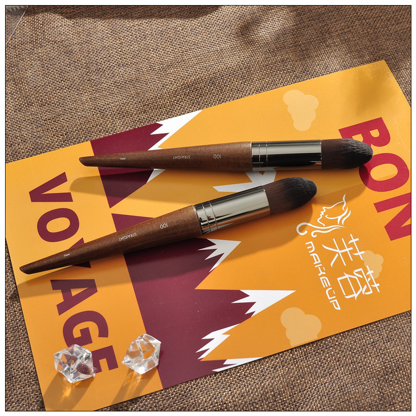 沧州长杆化妆刷子弹头粉底遮瑕