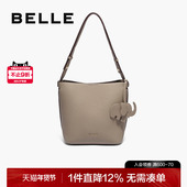 百丽包包女2025新款 小象桶真皮斜挎包大容量单肩包水桶包X7258AX5