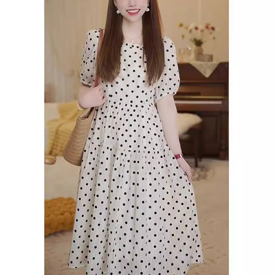 法式名媛风夏季气质遮肚子减龄漂亮超仙泡泡袖波点清纯连衣裙子