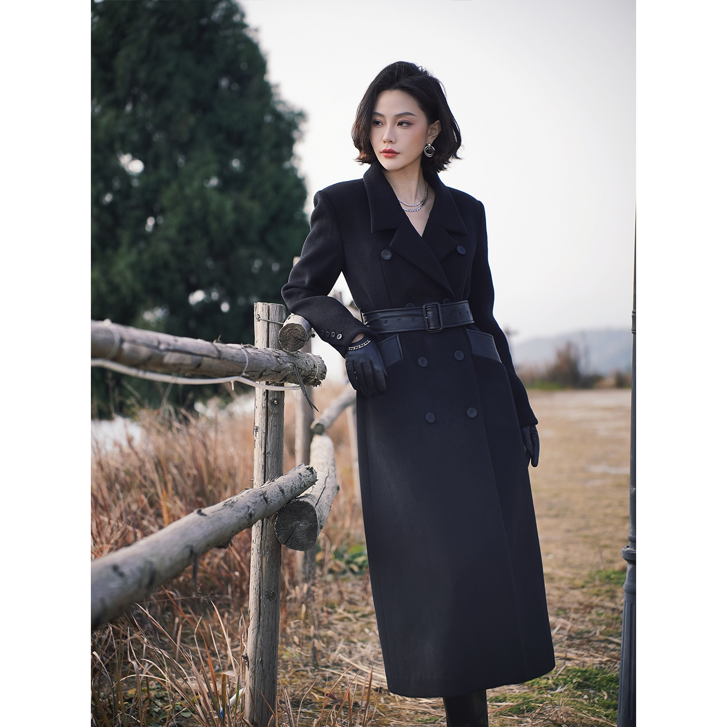 Tyijk 曜石 收腰显瘦100绵羊毛黑色长款大衣女保暖鹅绒羽绒服外套