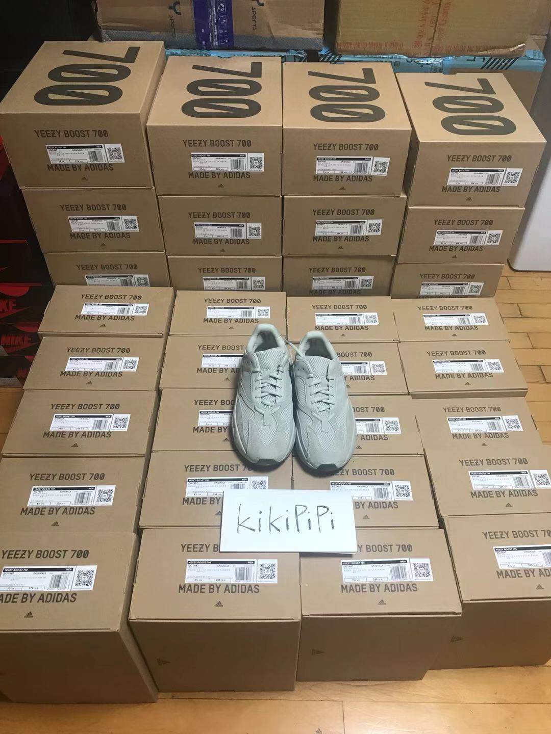 adidas yeezy boost 700 salt 海盐 椰子 老爹鞋 跑步鞋 eg7487