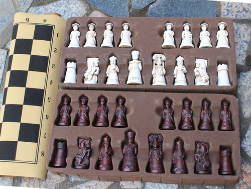 仿古皮革清兵造型亲子国际象棋