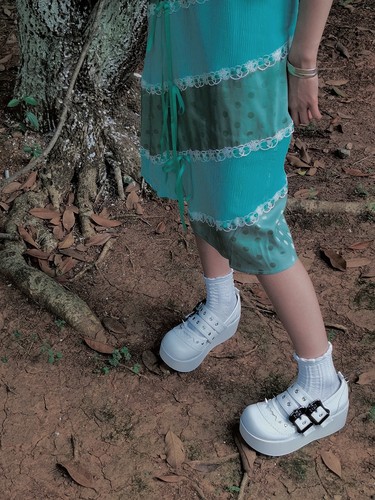 测试推荐矮子乐松糕底朋克单鞋