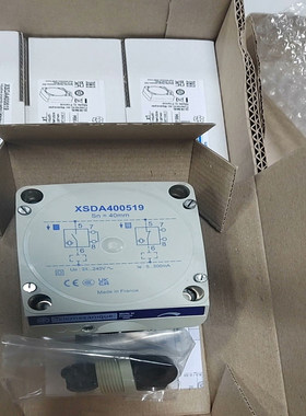施耐德电感式接近开关XSDA400519/H7/R3/TF/TT/H7TF/H7TT传感器
