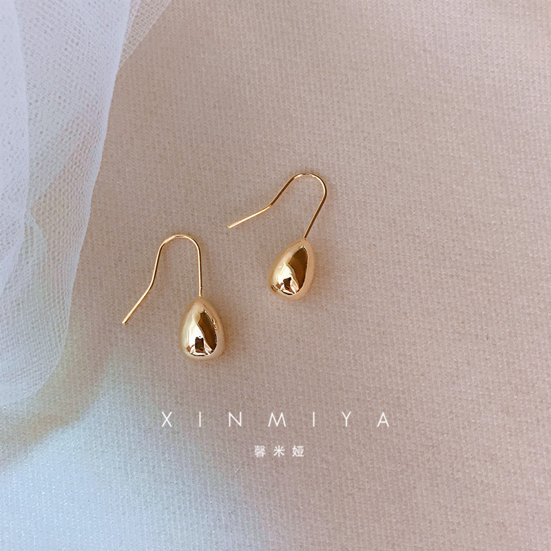 馨米娅铜镀真金水滴形小金蛋耳环