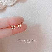 蝴蝶结珍珠耳钉女小巧精致高级感耳饰2026年新款 潮耳环无耳洞耳夹