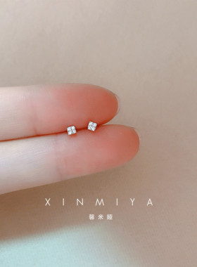 馨米娅纯银镀金锆石方形小耳钉女