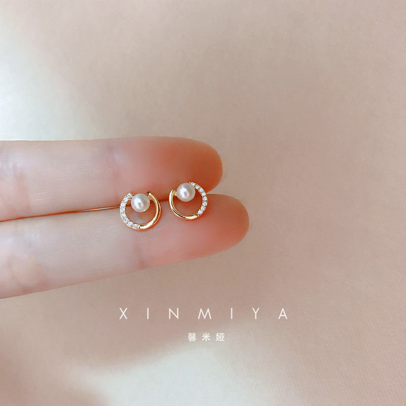 简约小巧气质珍珠耳钉女高级感网红耳饰2026新款潮耳环无耳洞耳夹,饰品/流行首饰/时尚饰品新,耳钉,淘宝优惠券,粉丝福利购,淘宝优惠卷