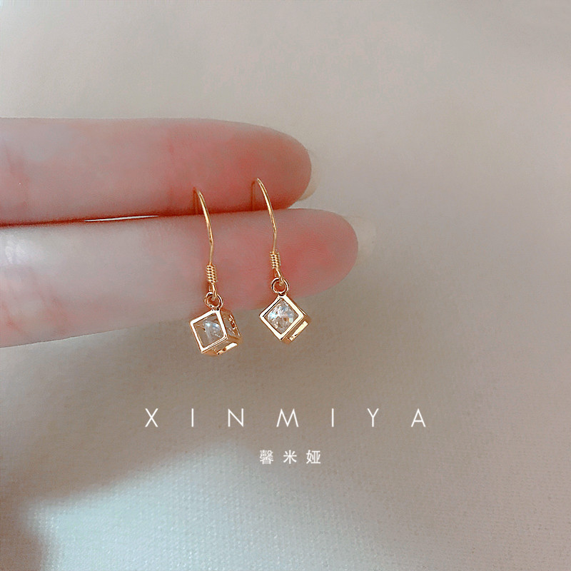 ins纯银镀金水晶超仙高级感耳坠