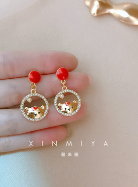 虎年红色女镶钻老虎耳钉