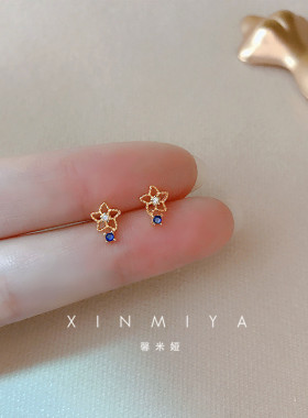 蓝色小花925纯银耳钉高级感轻奢迷你锆石耳环小巧女2026年新款潮